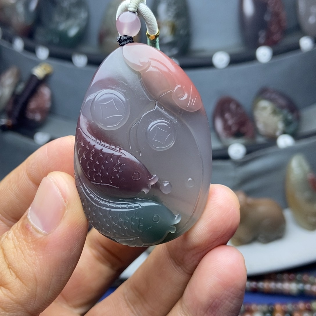 玛瑙/玉髓颈饰未镶嵌