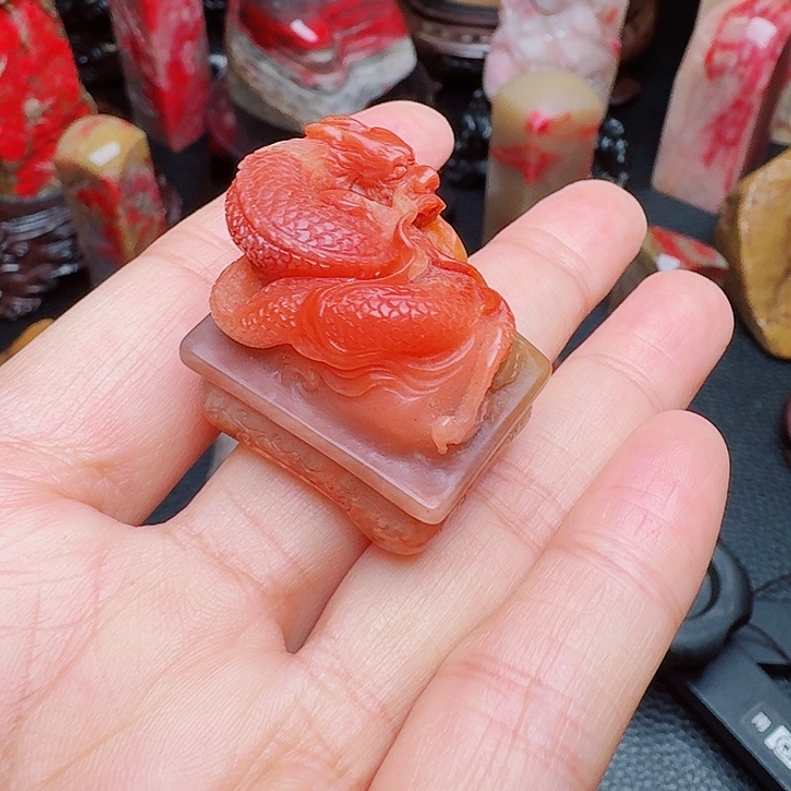 财***江昌化石昌化冻石精品把件