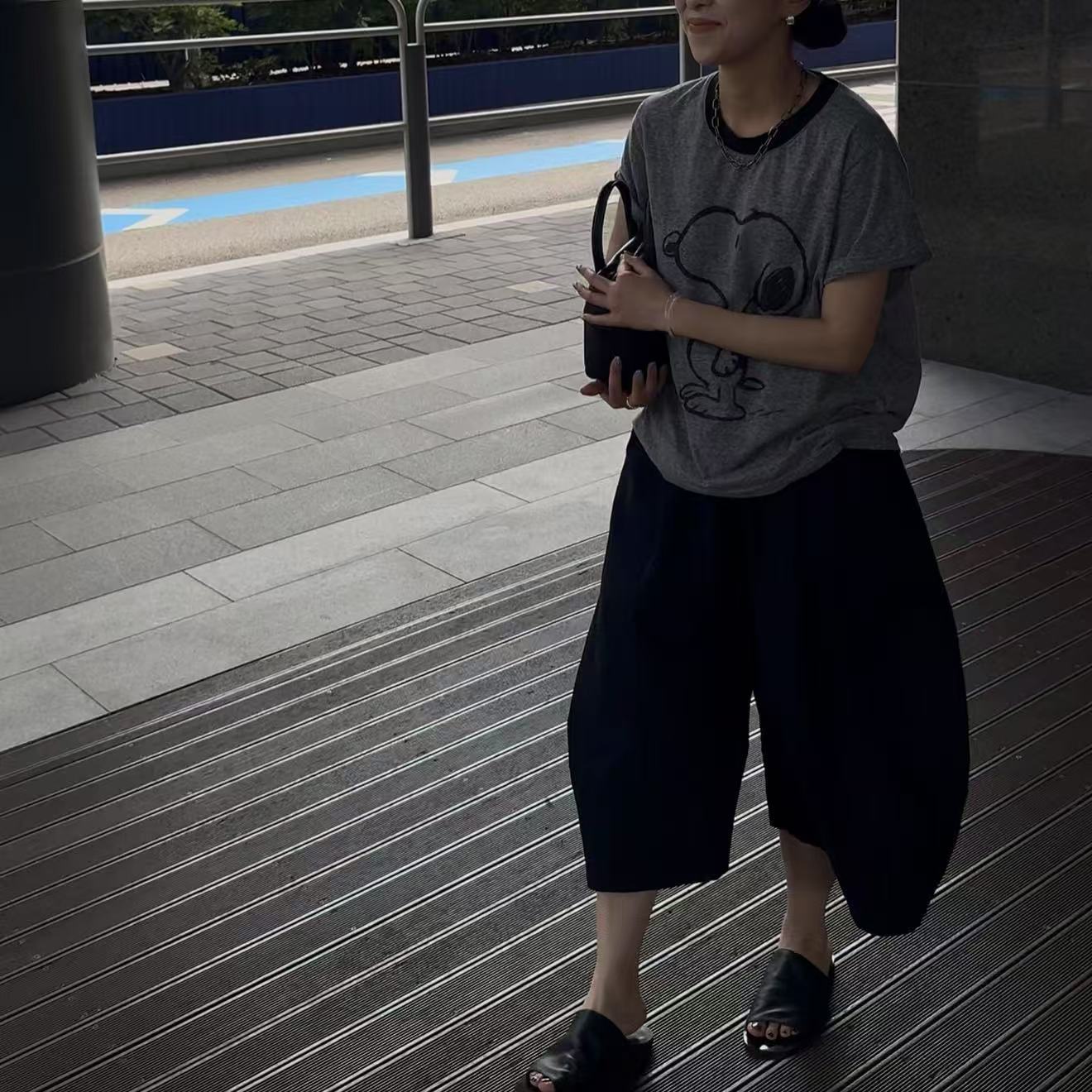 ｛귤 언니｝ec暗黑系轮廓超薄布七分裤