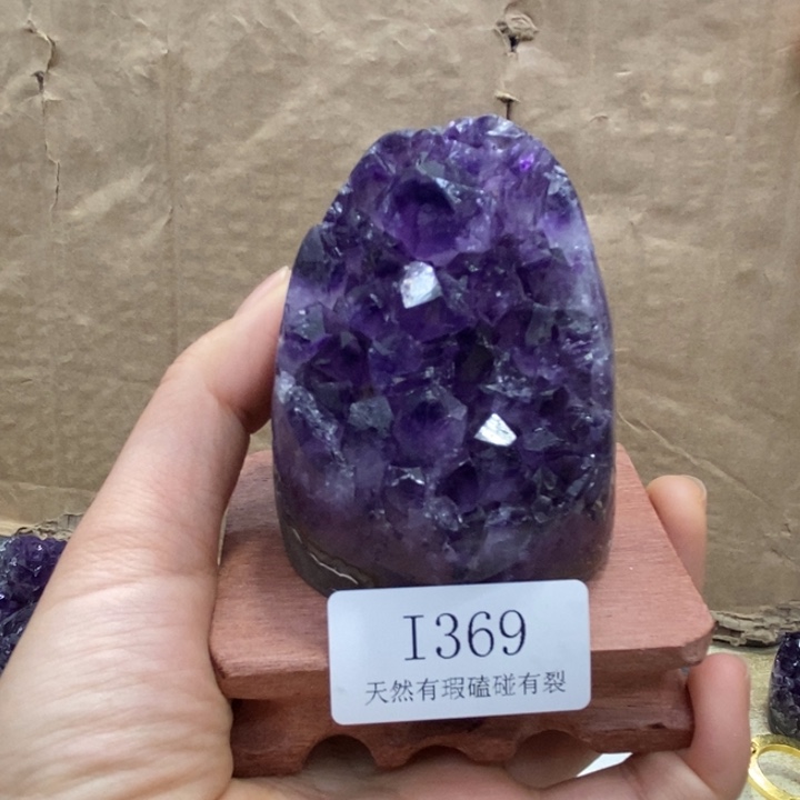 紫晶大型摆件（非配饰）未镶嵌