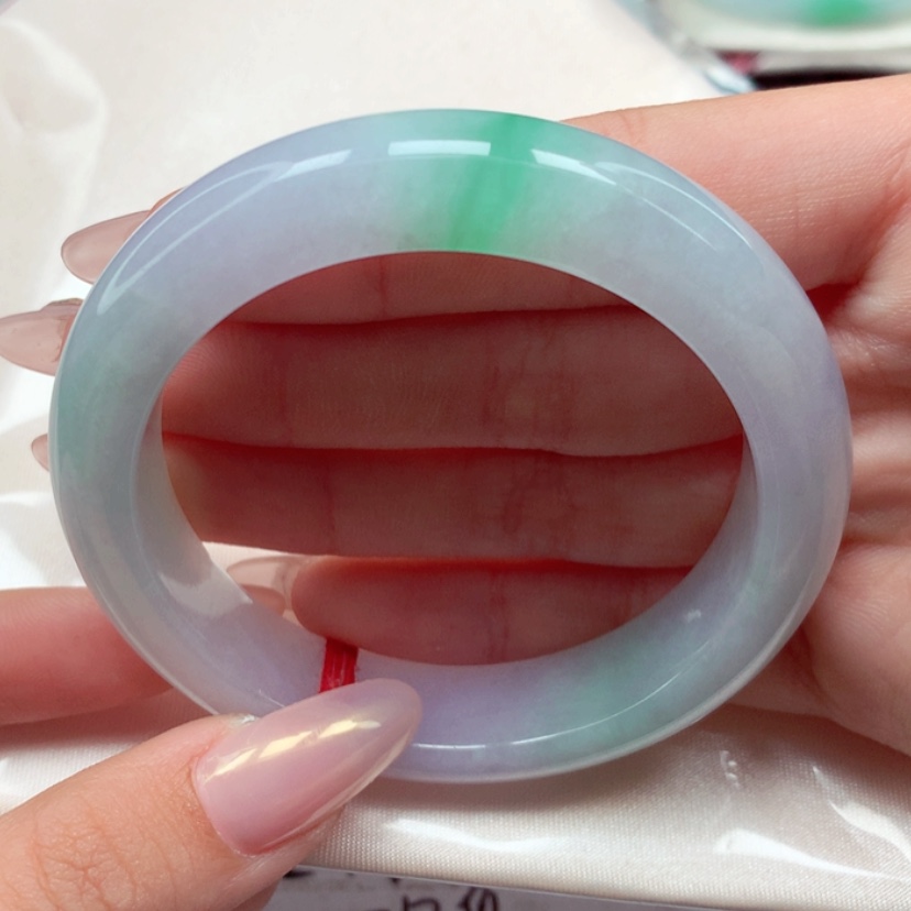 【闪购商品】翡翠手镯未镶嵌55圈