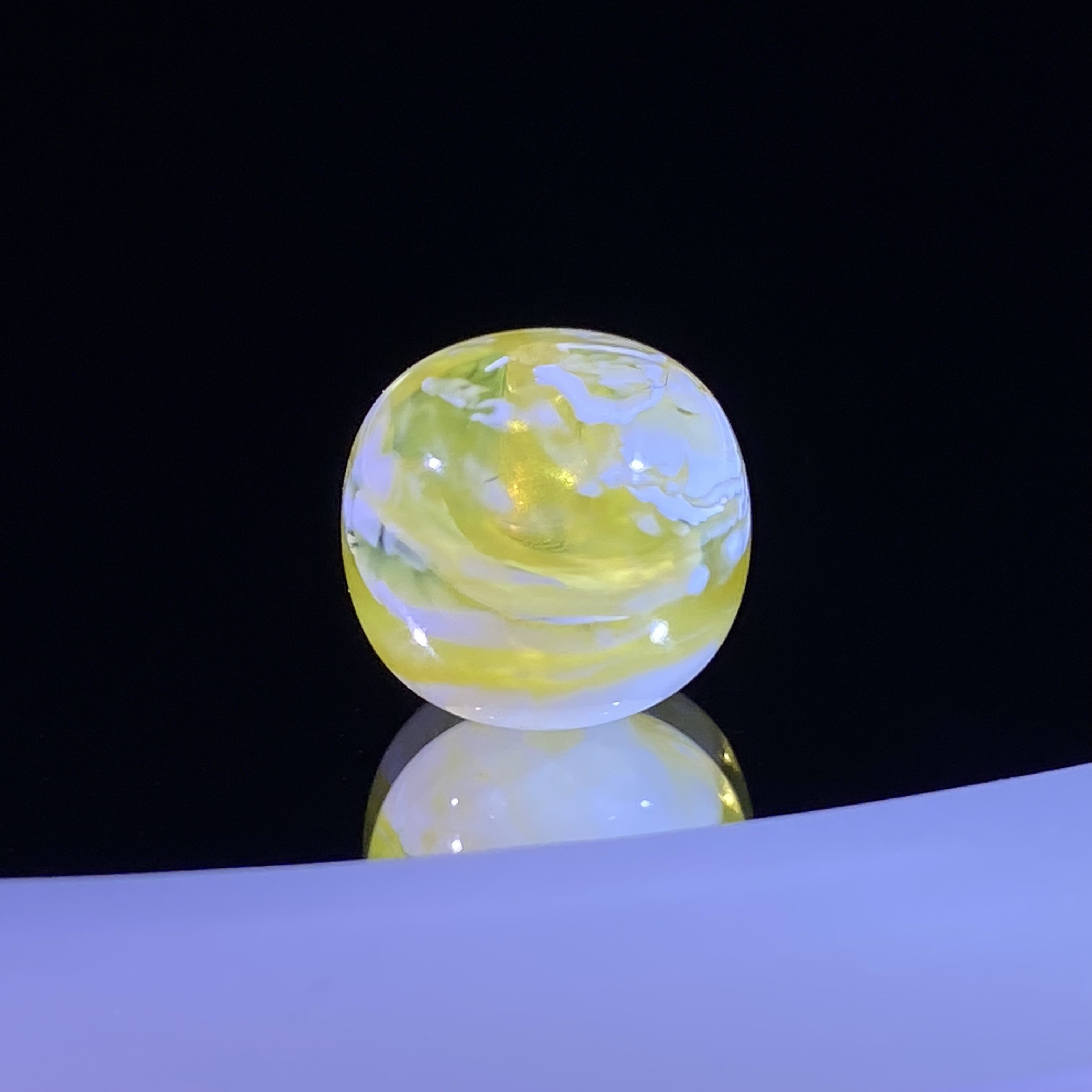 10.5mm金漆白溶洞妖花蜜蜡老型 全品配串好看