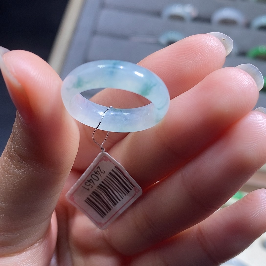 翡翠戒指未镶嵌圈口13.12