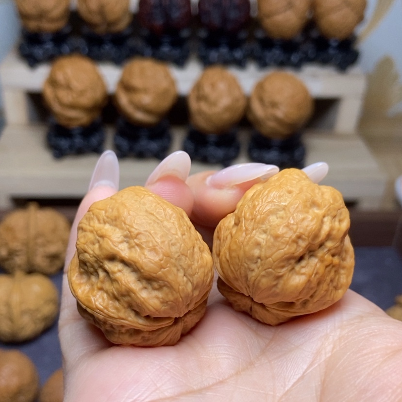 【闪购商品】桃核吊坠6…………34mm