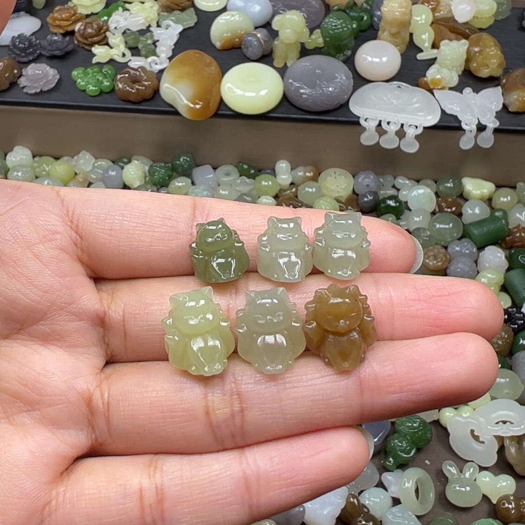 和田玉未镶嵌颈饰98一个多样性发其一