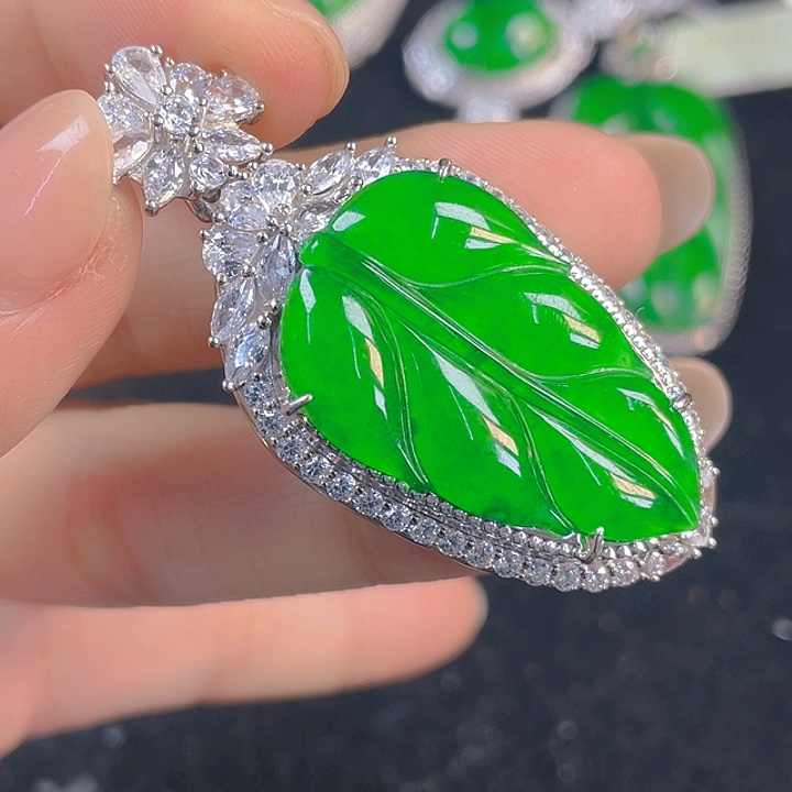 翡翠吊坠(不含链)银S925镶嵌