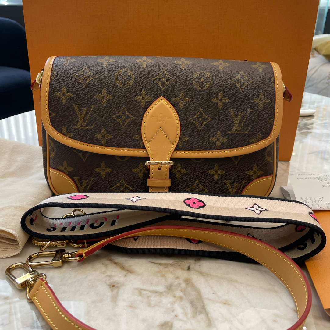99新 LouisVuitton/路易威登 法棍 黑肩带 芯片款 24年全套 99新