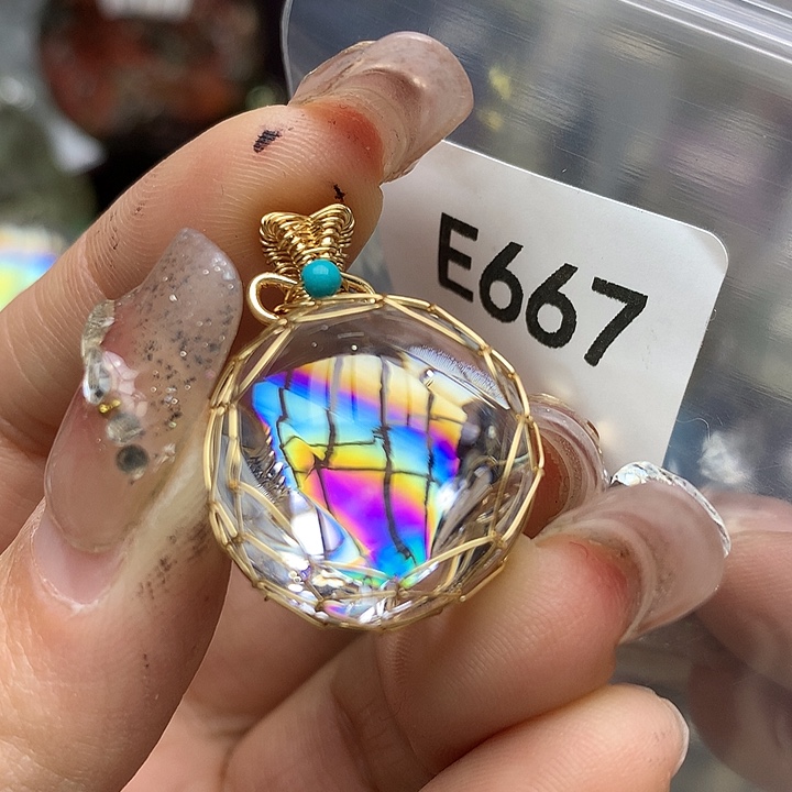 水晶吊坠未镶嵌水晶