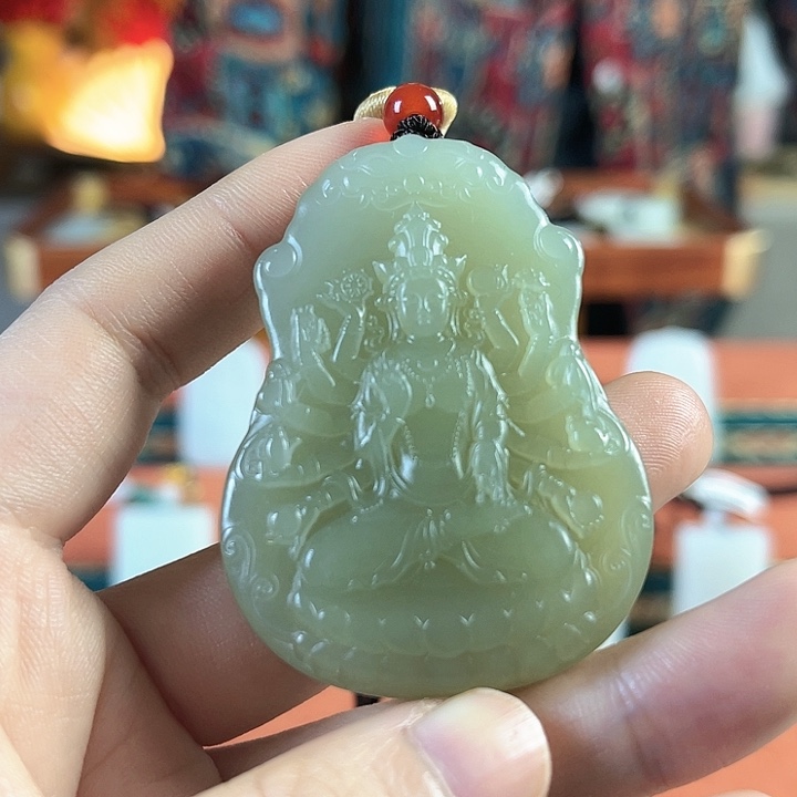 和田玉颈饰未镶嵌