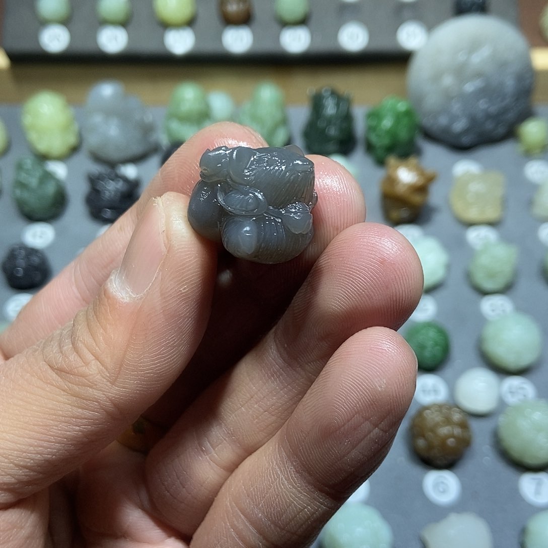 和田玉颈饰未镶嵌I****d定制