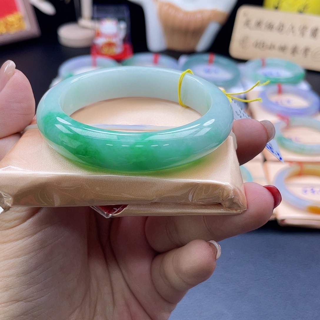 未镶嵌手镯翡翠28号