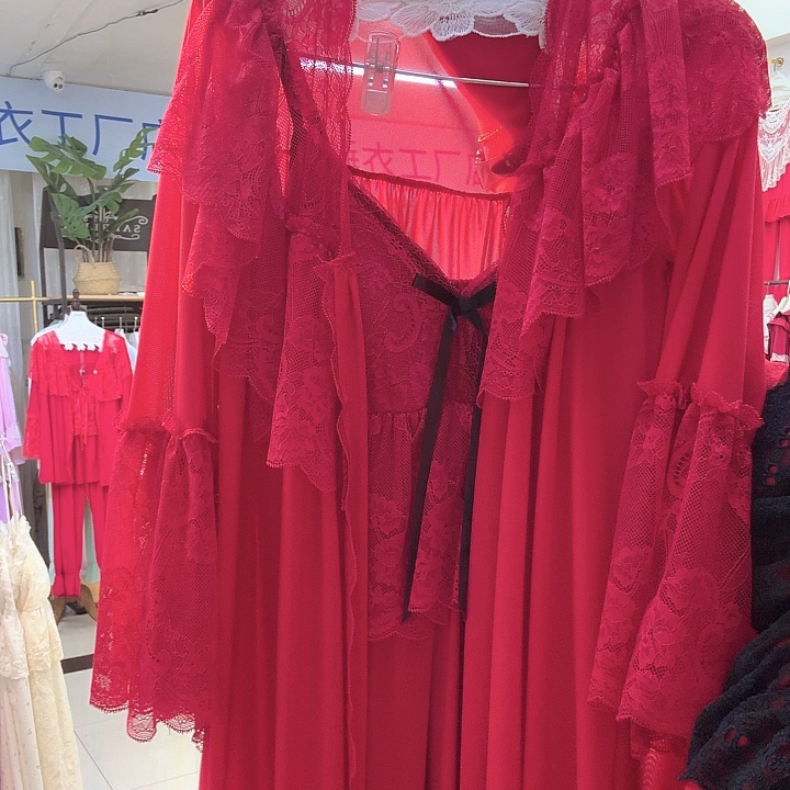 三醋酯纤维宫廷款两件套