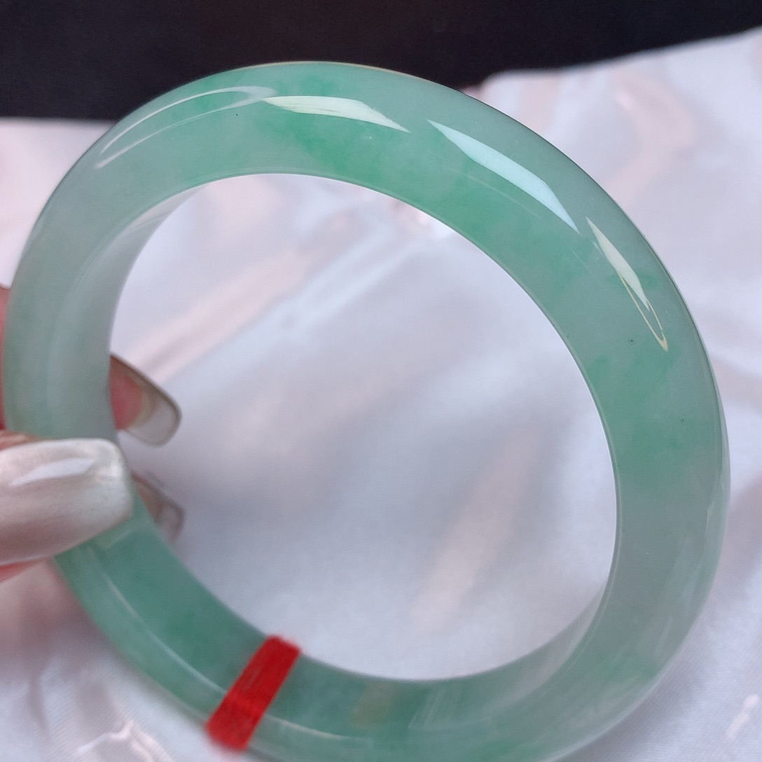 翡翠手镯未镶嵌59 翡翠手镯