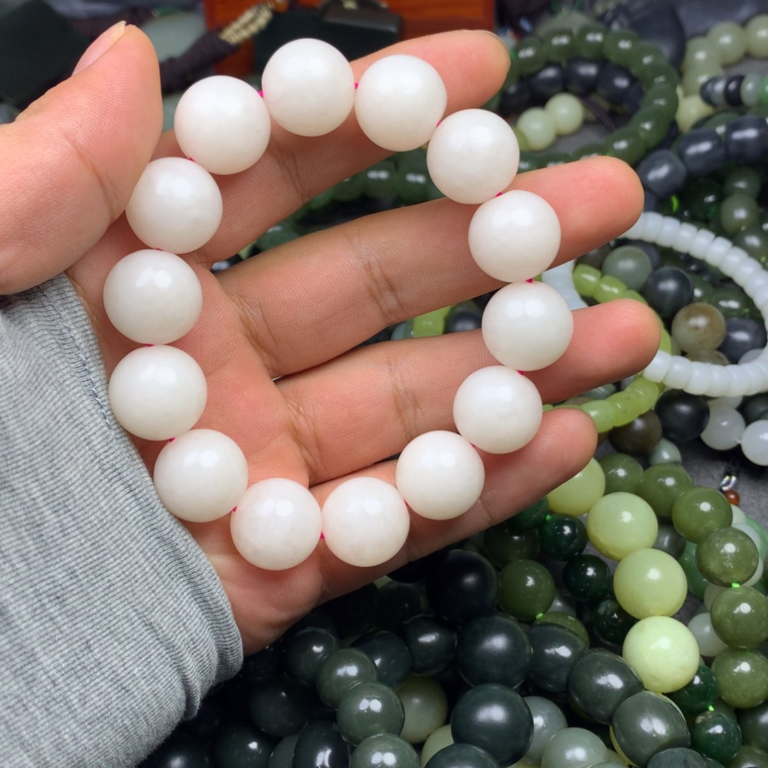 和田玉手链未镶嵌