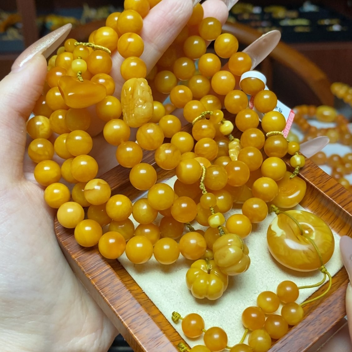 【闪购商品】蜜蜡手链未镶嵌手串