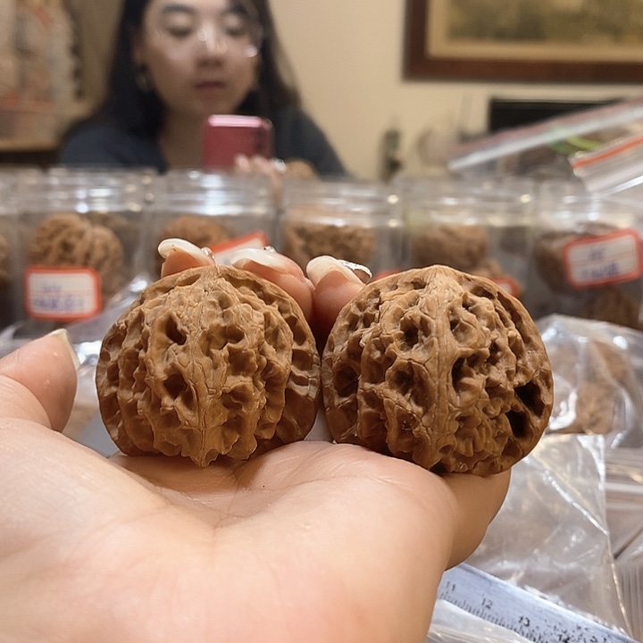 文玩核桃吊坠43苹果园有修