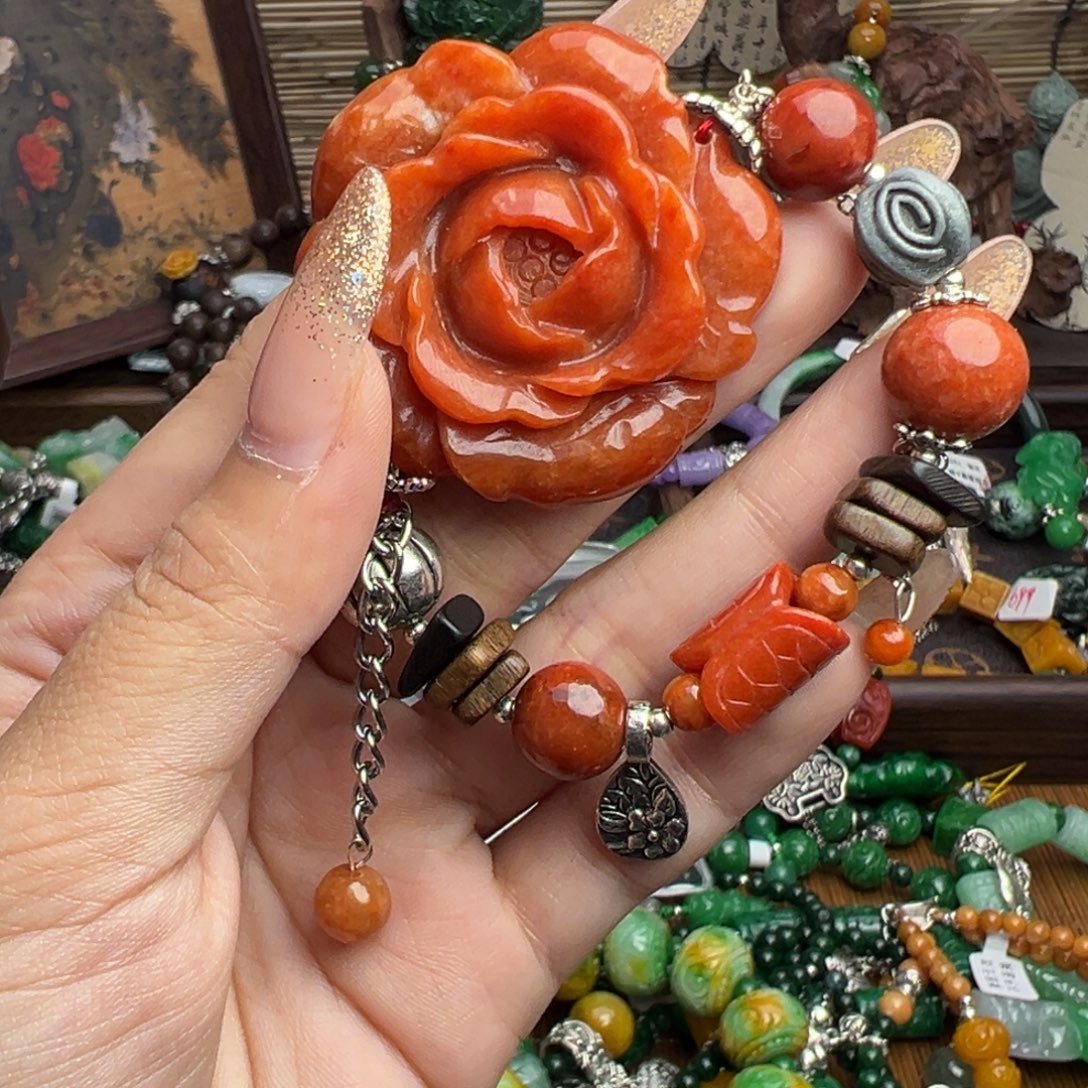 阳***光未镶嵌手链翡翠吊坠