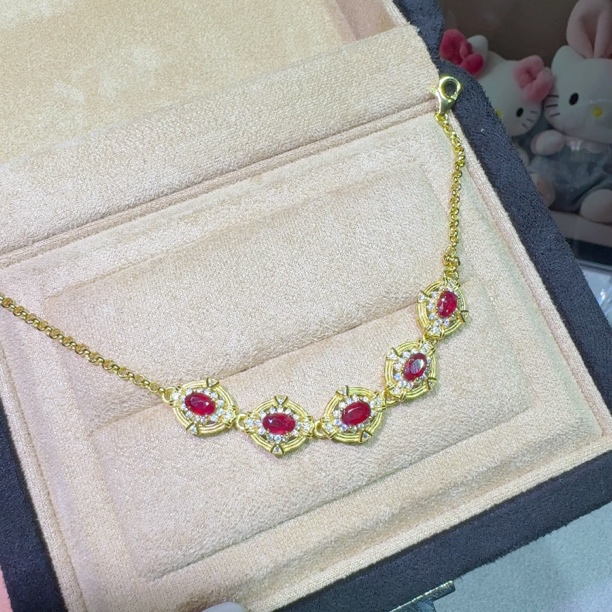 气质百搭款莫桑比克红宝石手链颜色浓郁鲜艳主石3x5mm