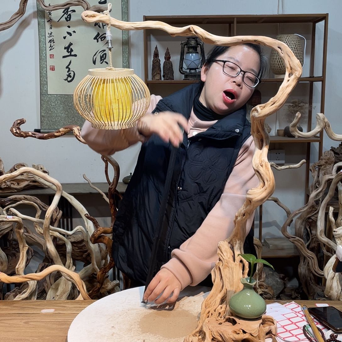 柏木杜鹃根根艺摆件