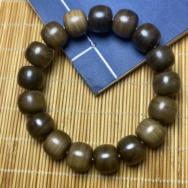 老山檀香单圈手串 老型珠12*13mm｛阴沉料｝ 虎皮黑肉横纹老料