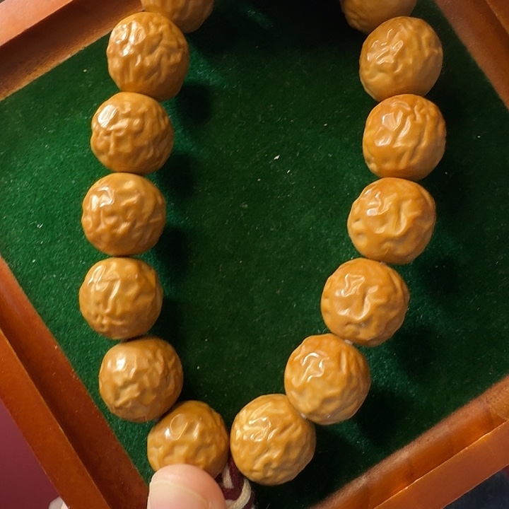 猴头核桃吊坠猴头