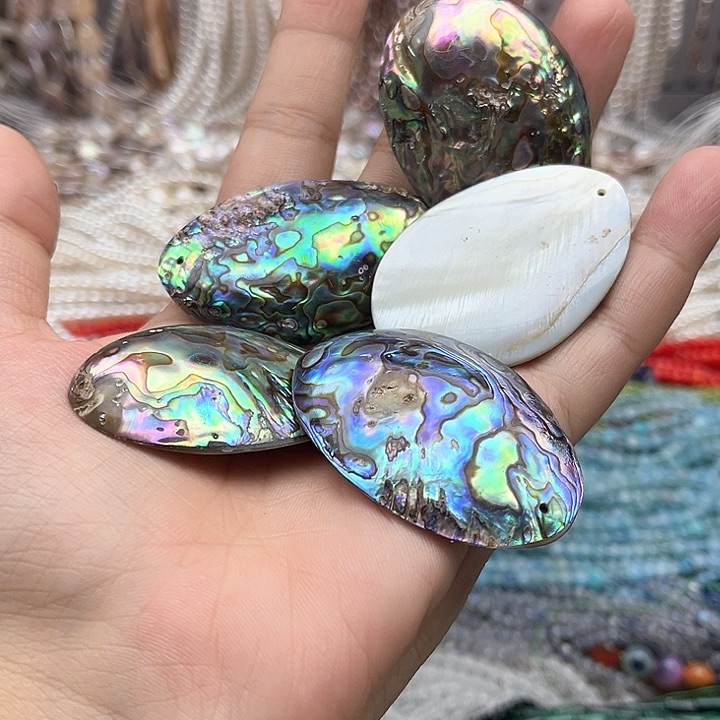 未镶嵌玛瑙/玉髓珠宝半成品一个鲍鱼贝吊坠随机发