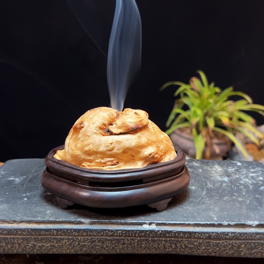 辉***叶荔枝木熏香成品香炉