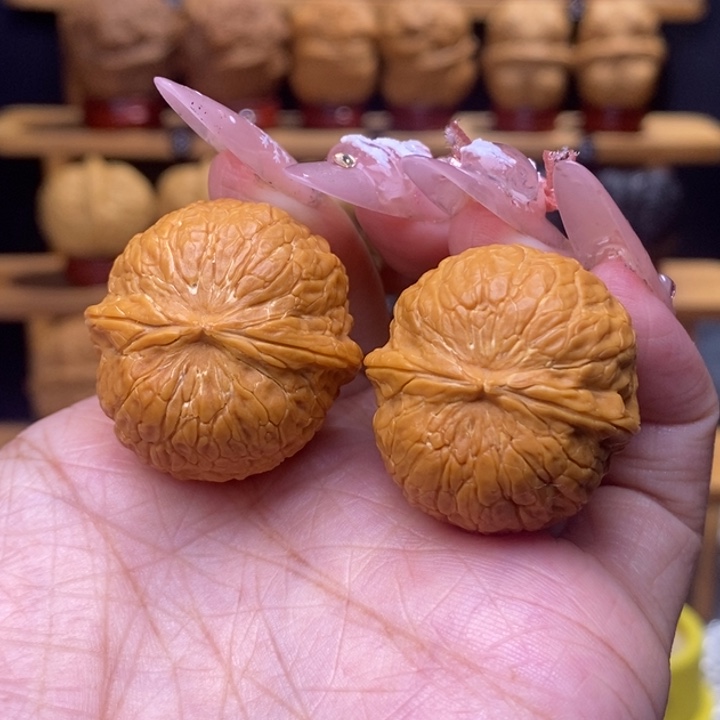 鲸****文玩核桃把件小金豆2号30尺