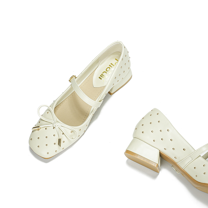 2025春夏新款方头粗跟小单鞋女粗跟铆钉蝴蝶结晚晚风真皮舒适单鞋