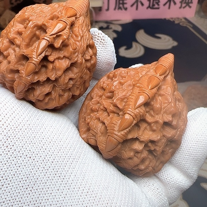 文玩核桃吊坠全品大沽石40尺无药吞噬克重56.8