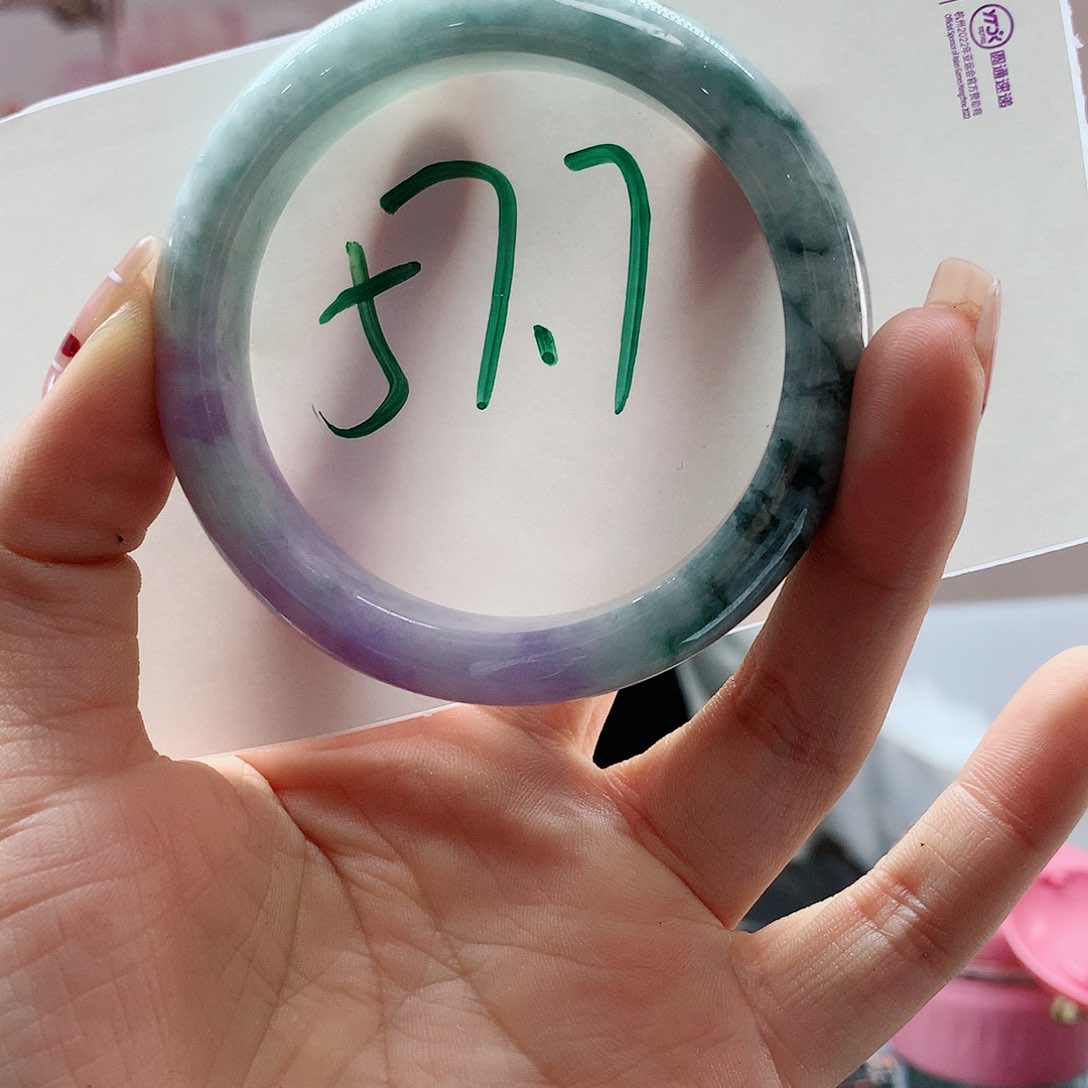 【闪购商品】翡翠手镯未镶嵌，