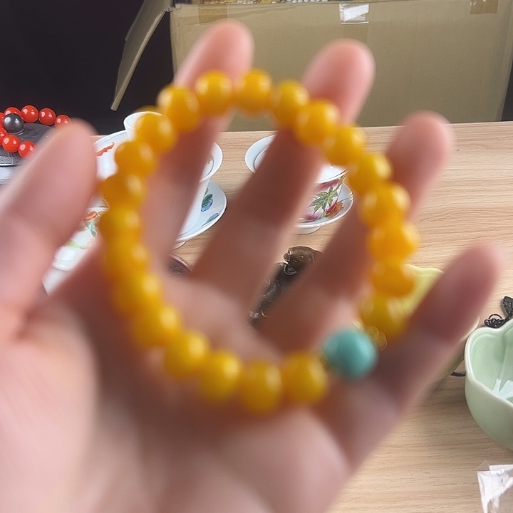 瓷片1366544896665556966