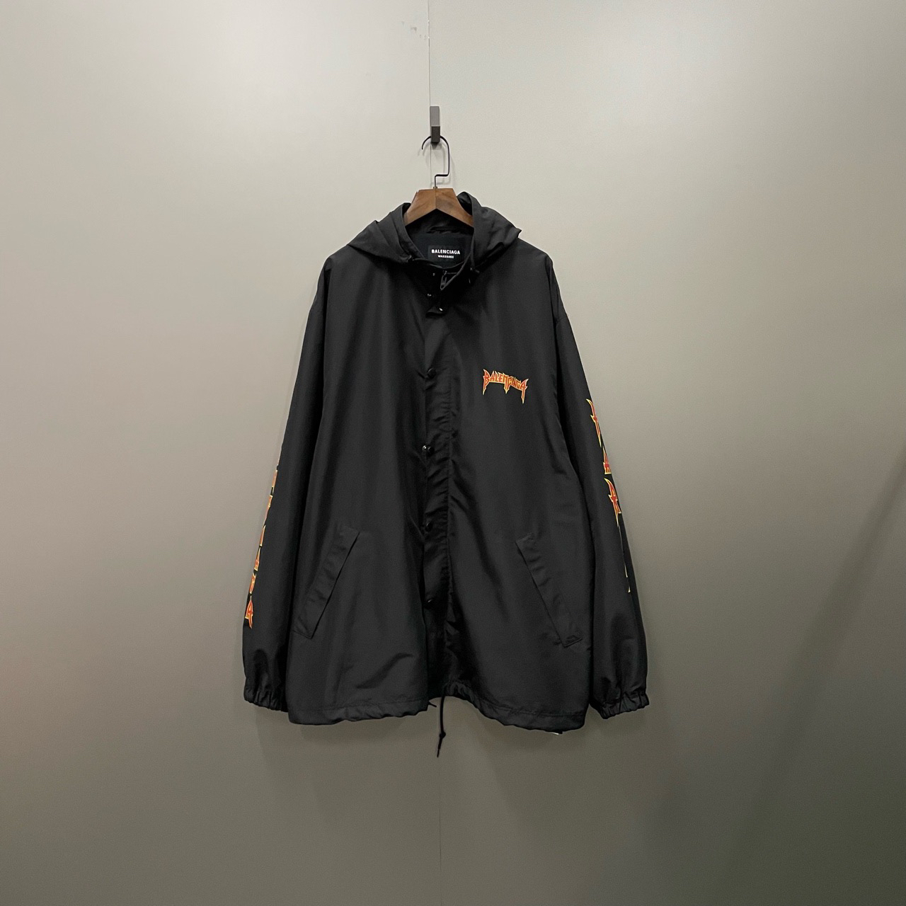 95新 Balenciaga/巴黎世家 (ll) 巴黎世家 黑色logo教练夹克 48