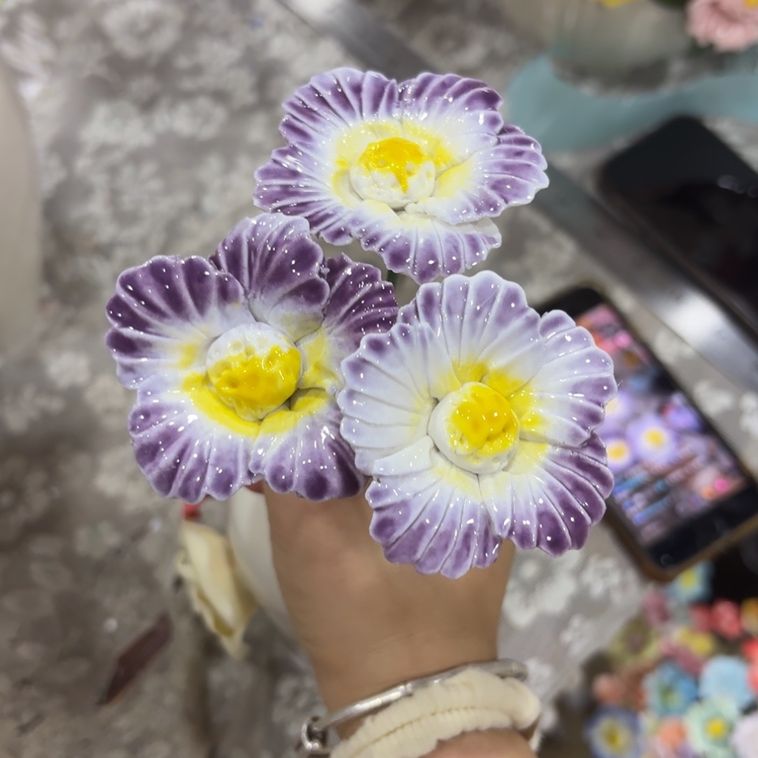 陶瓷花，拍满20发货，退款拉黑