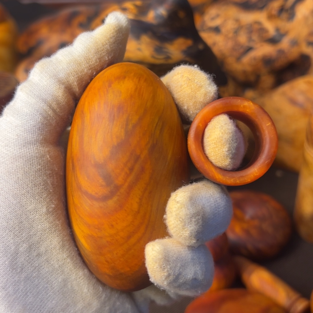 用***5琥珀木长白山琥珀木