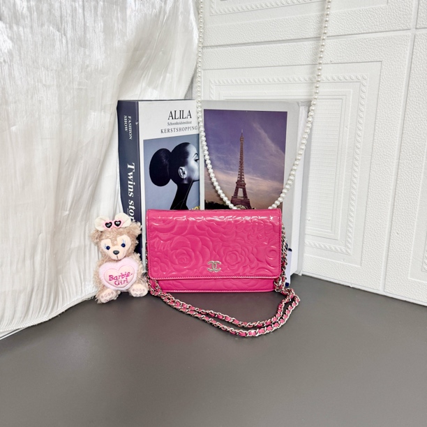 95新 Chanel/香奈儿 95新 梅粉色山茶花woc链条单肩斜挎包