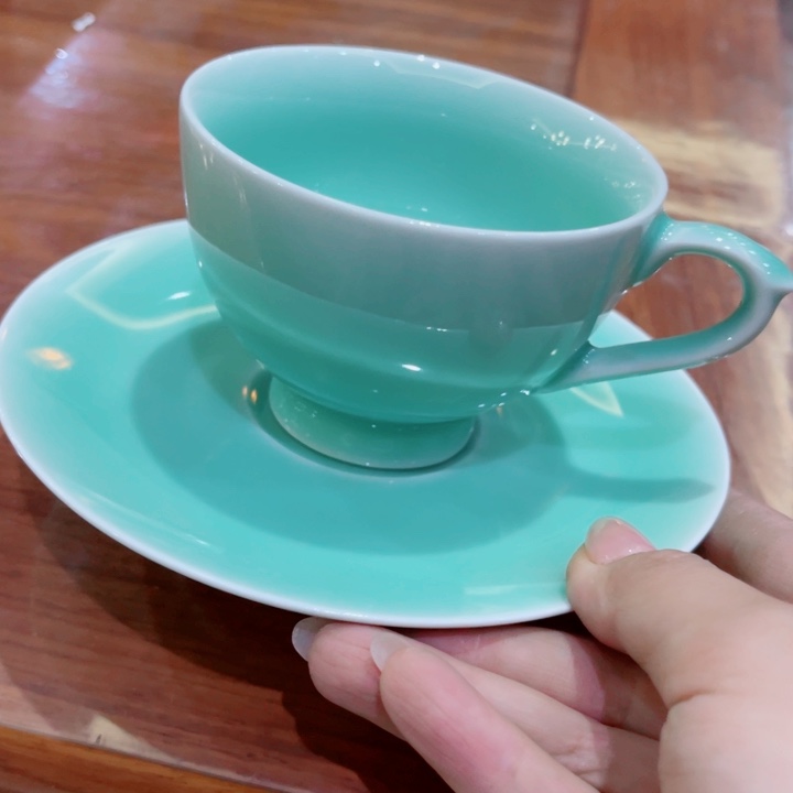 青瓷哈哈哈哈哈哈哈哈哈