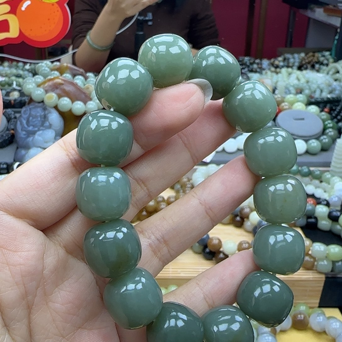 和田玉手链未镶嵌