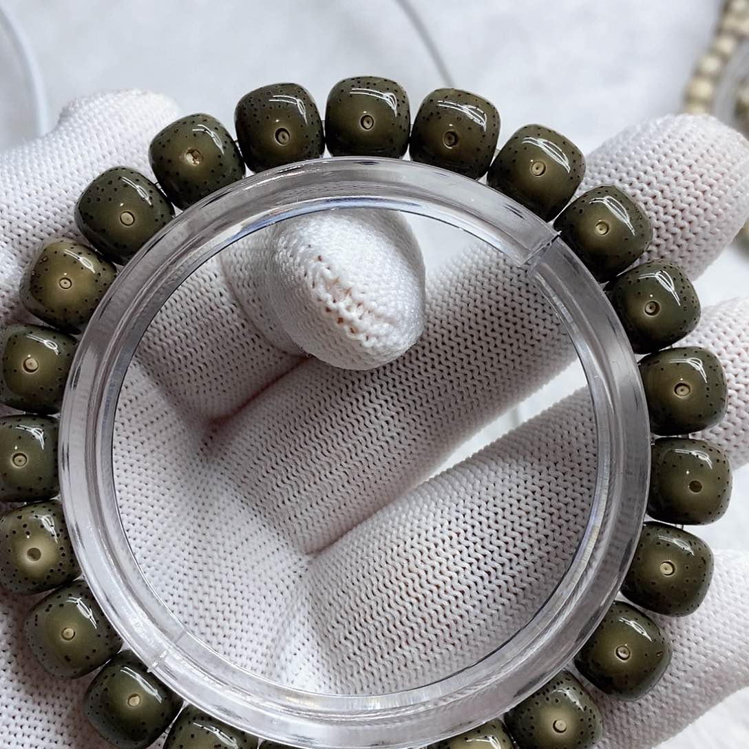 星月菩提手串苦****）10/9帝王绿