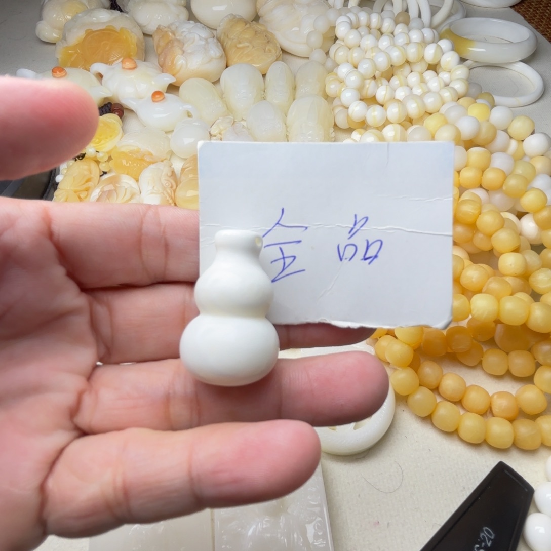 非金属贝壳全品吊坠