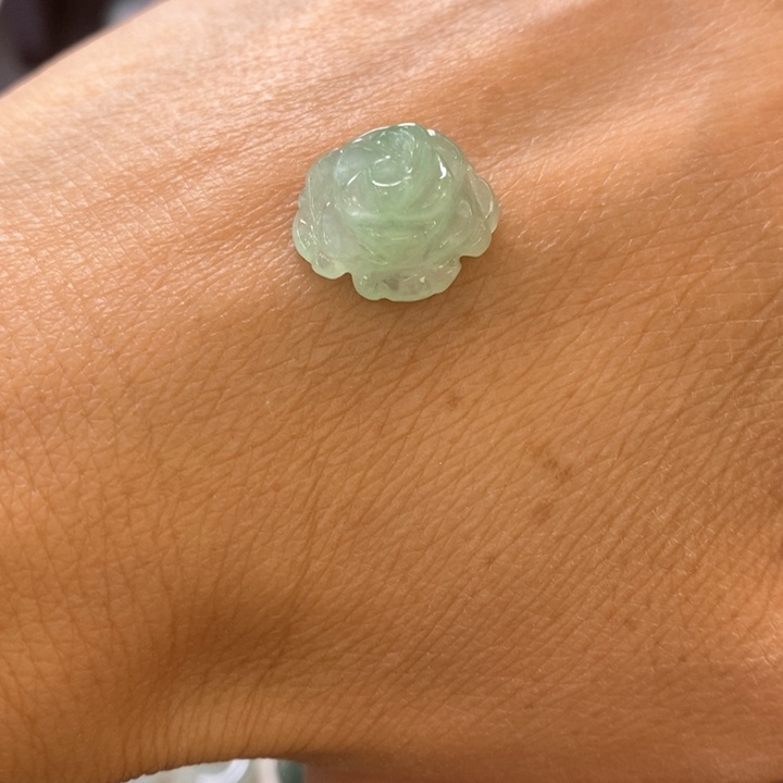 翡翠挂件未镶嵌L***翠