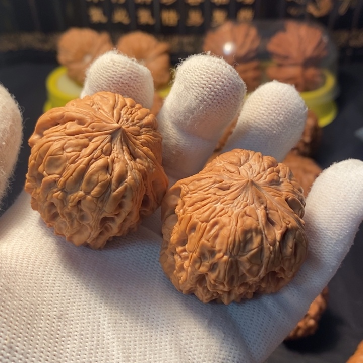 文玩核桃吊坠歪门墩40