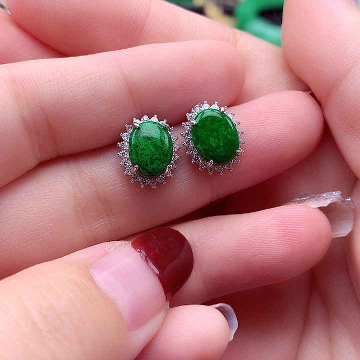 翡翠颈饰银S925镶嵌翡翠