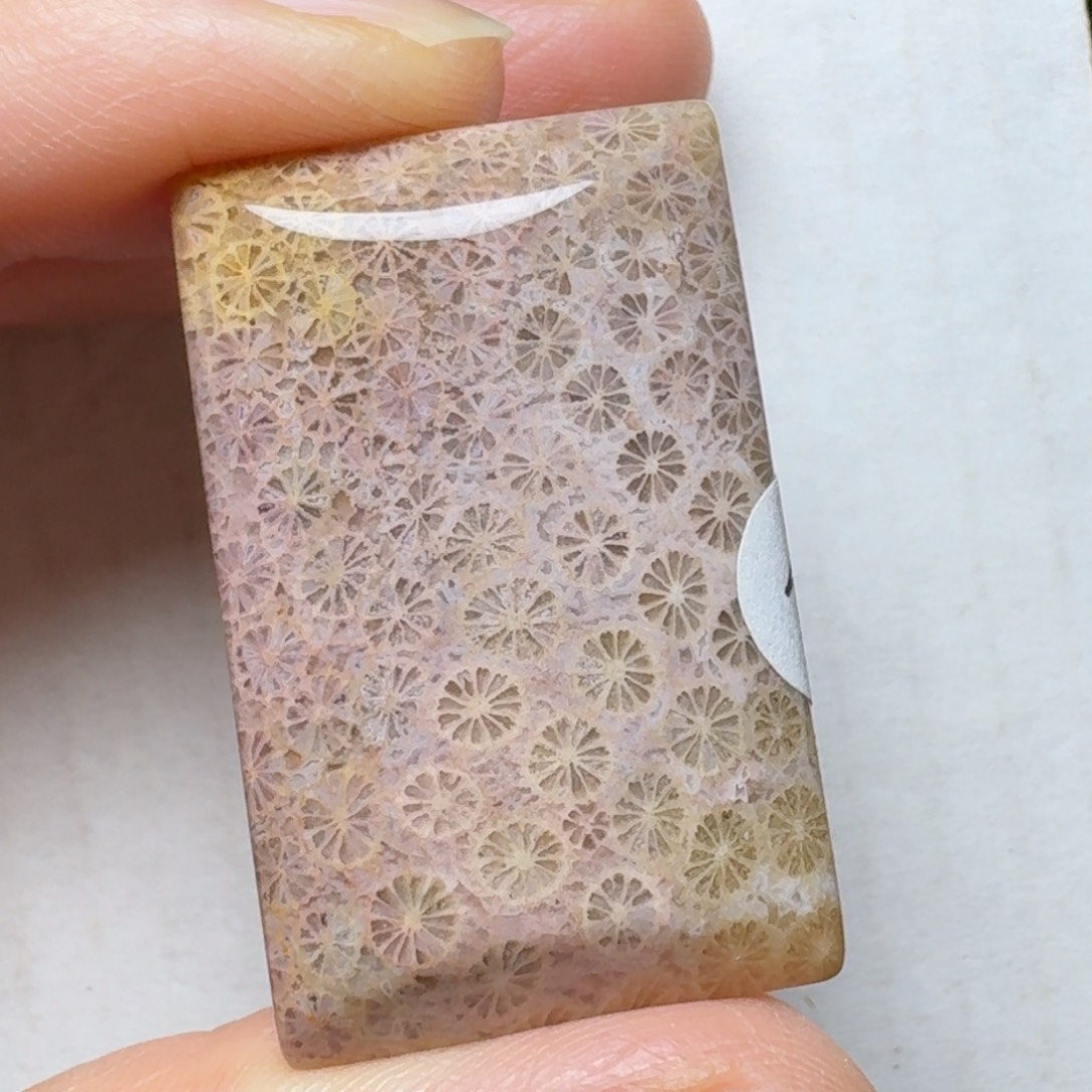 硅化玉紫粉小蕾丝未镶嵌