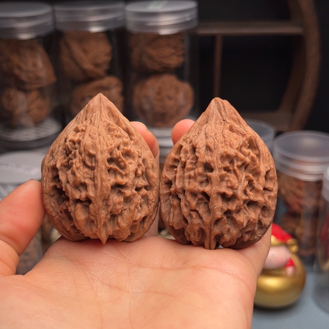 把件文玩核桃大沽石 40 克重55.03g 