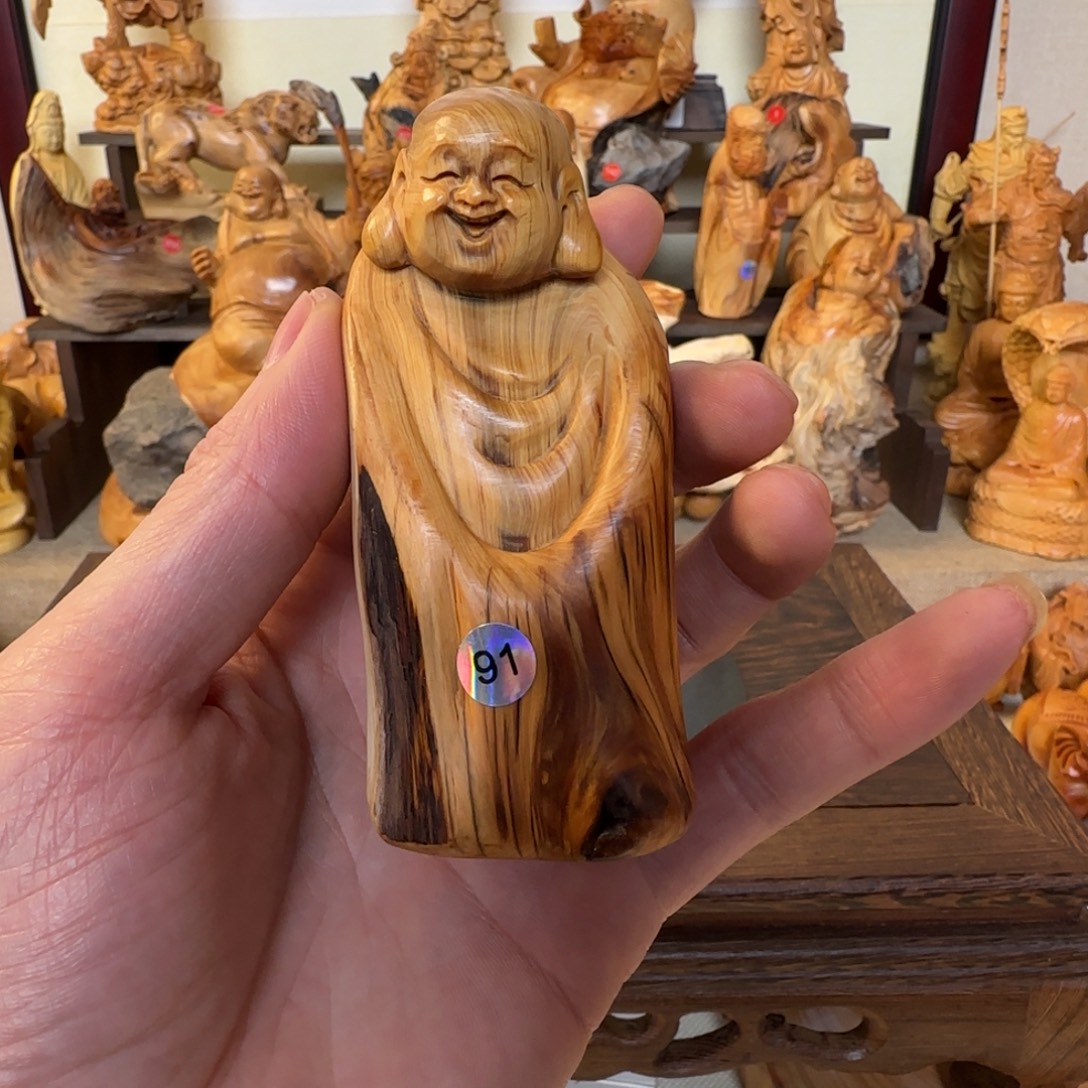 崖柏小木匠艺雕一物一拍