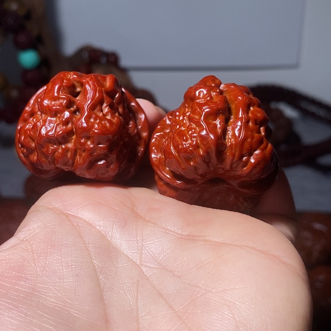 决***肥大叶紫檀（黑酸枝木类）蛤蟆