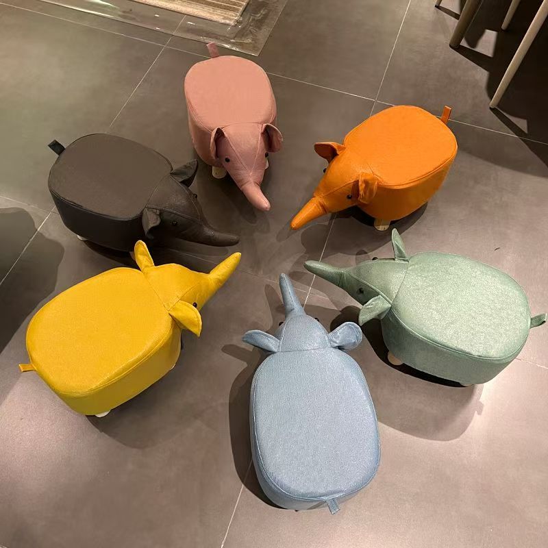 儿童凳子卡通动物凳子节日礼品板凳子家用换鞋凳