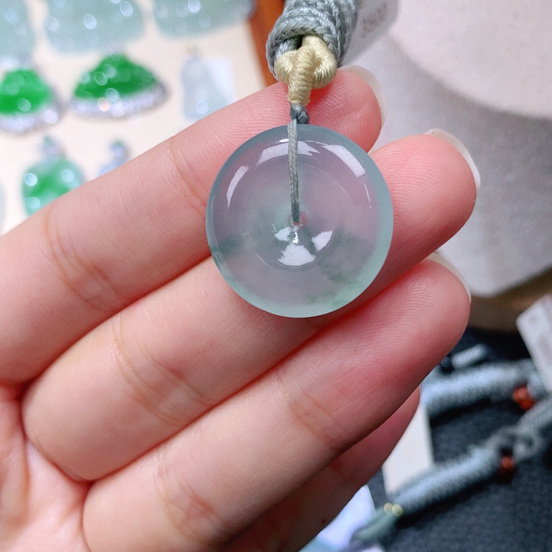 颈饰未镶嵌翡翠一*梦扣子22*4.5