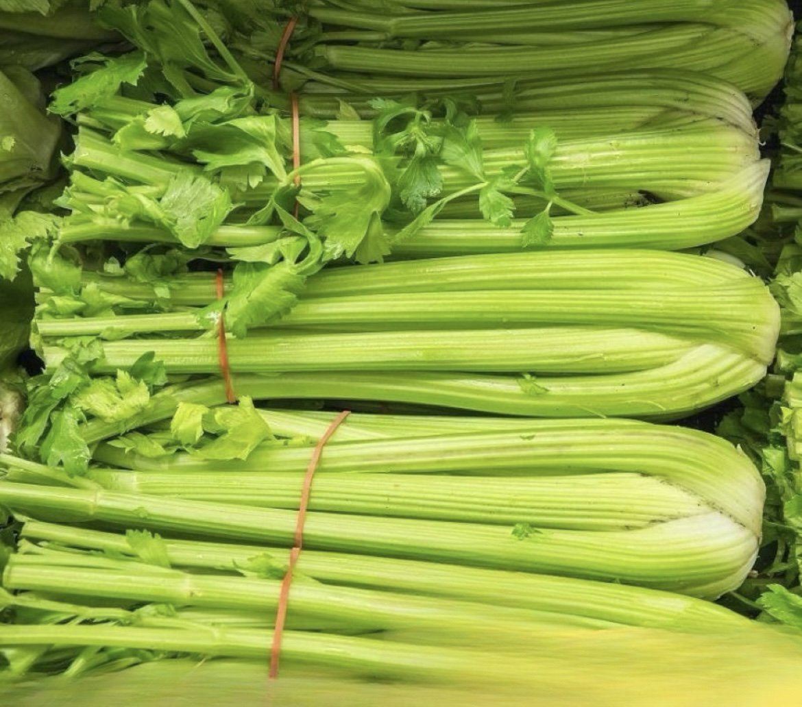 【猴瘦瘦农场】新鲜大西芹5斤（有大有小），鲜嫩多汁，送货上门。
